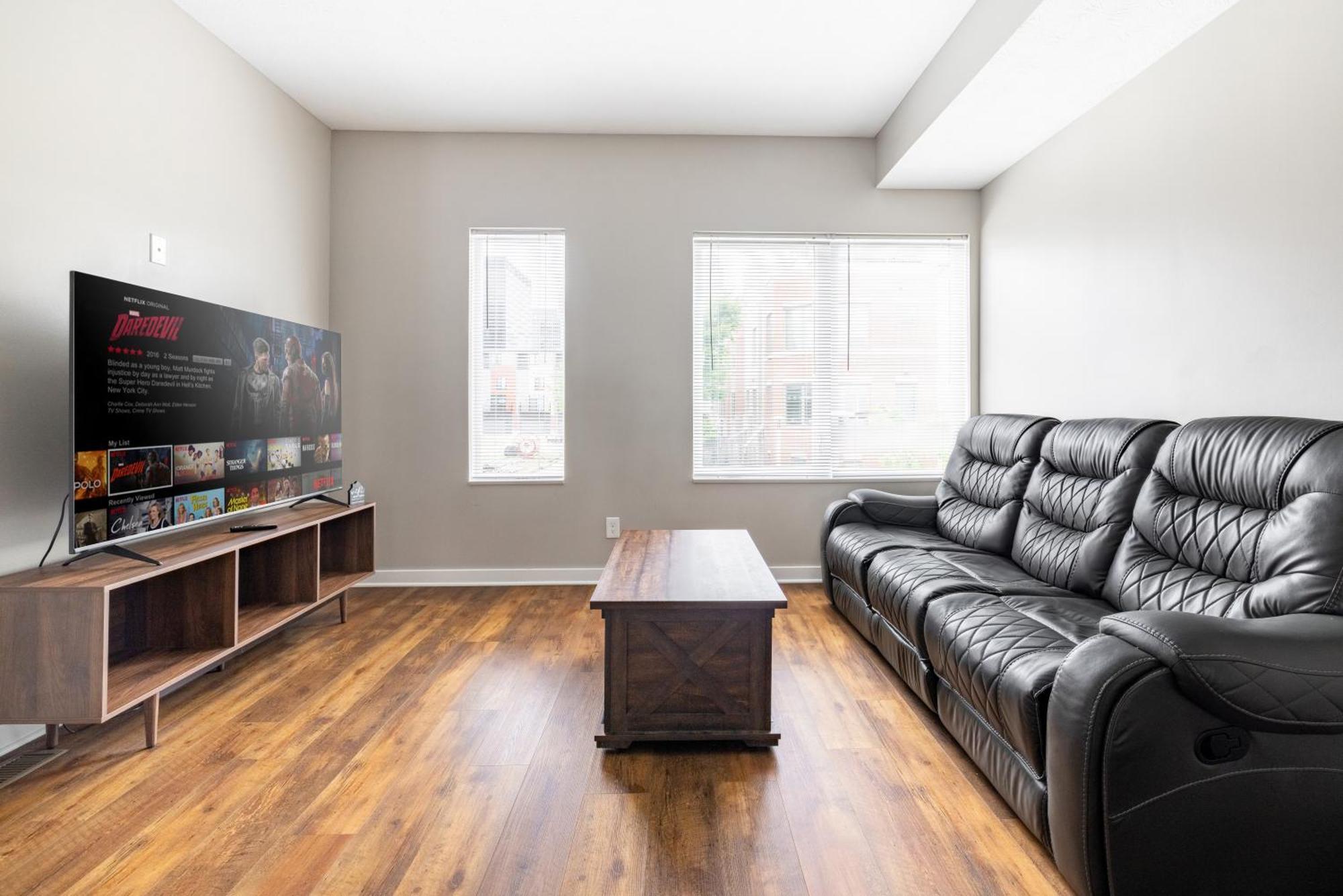 Luxury Downtown Townhome Unit 7 Cleveland Buitenkant foto